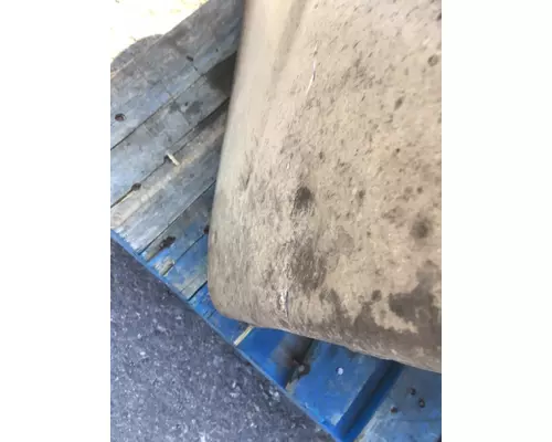 INTERNATIONAL 4400 Fuel Tank