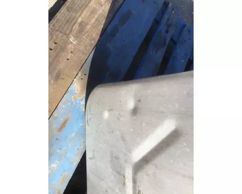 INTERNATIONAL 4400 Fuel Tank