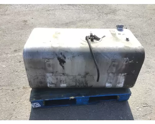INTERNATIONAL 4400 Fuel Tank