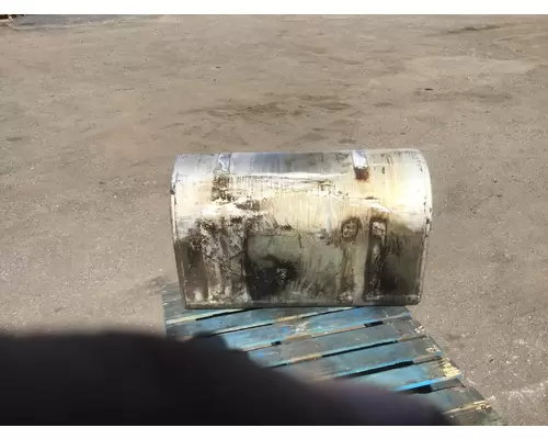 INTERNATIONAL 4400 Fuel Tank