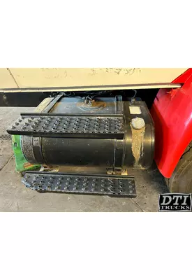 INTERNATIONAL 4400 Fuel Tank