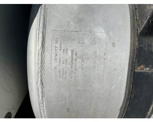 INTERNATIONAL 4400 Fuel Tank