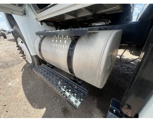 INTERNATIONAL 4400 Fuel Tank