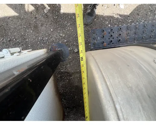INTERNATIONAL 4400 Fuel Tank