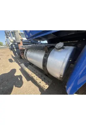 INTERNATIONAL 4400 Fuel Tank