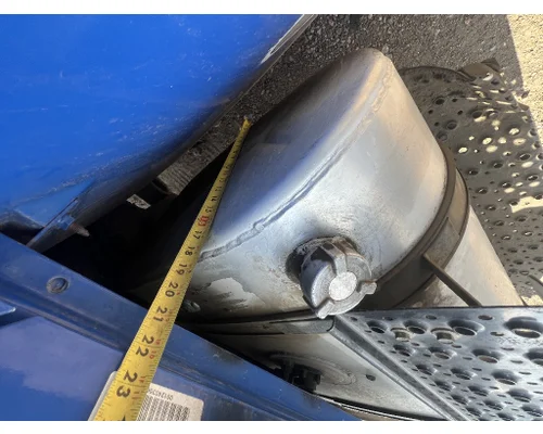 INTERNATIONAL 4400 Fuel Tank
