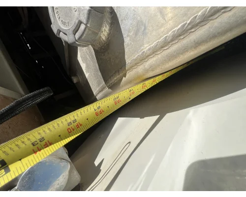 INTERNATIONAL 4400 Fuel Tank