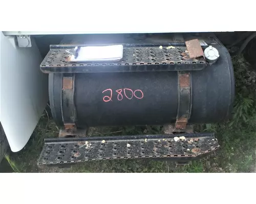 INTERNATIONAL 4400 Fuel Tank