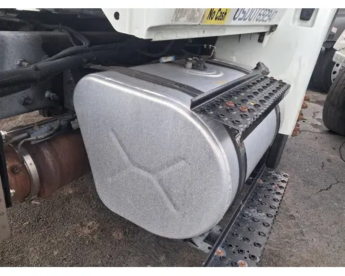 INTERNATIONAL 4400 Fuel Tank