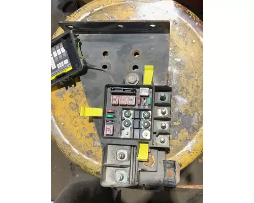 INTERNATIONAL 4400 Fuse Box