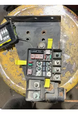 INTERNATIONAL 4400 Fuse Box