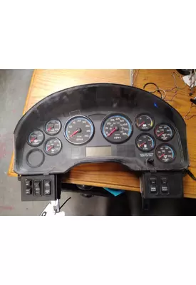 INTERNATIONAL 4400 GAUGE CLUSTER