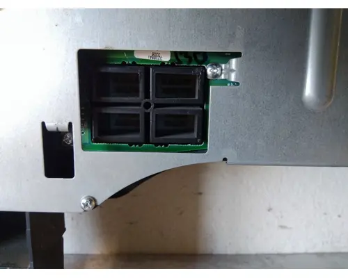 INTERNATIONAL 4400 GAUGE CLUSTER