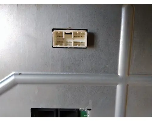 INTERNATIONAL 4400 GAUGE CLUSTER