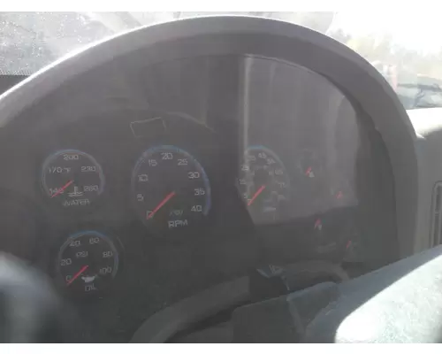 INTERNATIONAL 4400 GAUGE CLUSTER