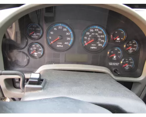 INTERNATIONAL 4400 GAUGE CLUSTER