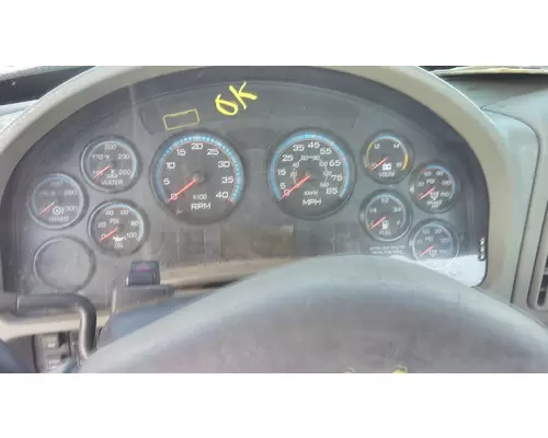 INTERNATIONAL 4400 GAUGE CLUSTER