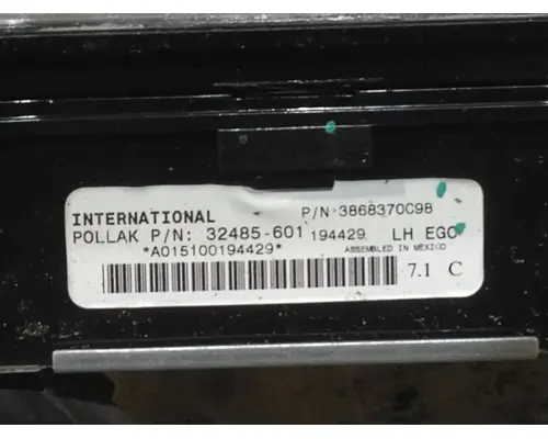 INTERNATIONAL 4400 GAUGE CLUSTER