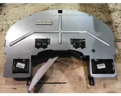 INTERNATIONAL 4400 GAUGE CLUSTER