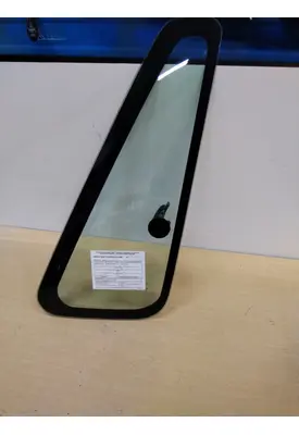 INTERNATIONAL 4400 GLASS, DOOR VENT, FRONT