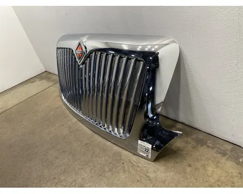 INTERNATIONAL 4400 Grille