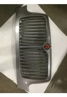 INTERNATIONAL 4400 Grille