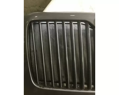 INTERNATIONAL 4400 Grille