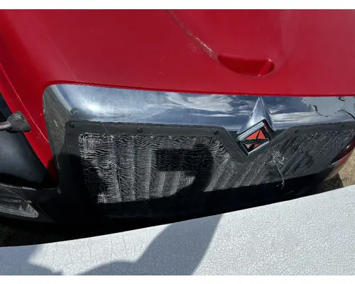 INTERNATIONAL 4400 Grille