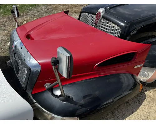 INTERNATIONAL 4400 Grille