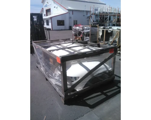 INTERNATIONAL 4400 HOOD