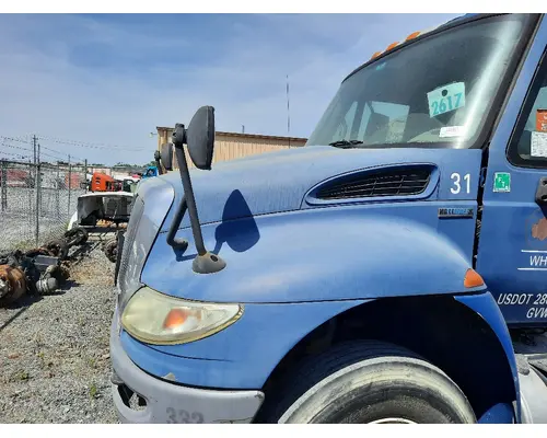 INTERNATIONAL 4400 HOOD