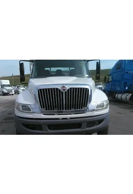 INTERNATIONAL 4400 HOOD