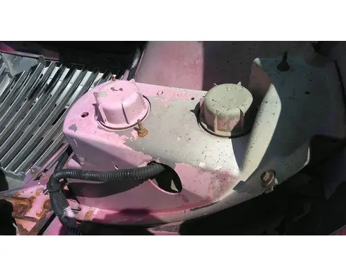 INTERNATIONAL 4400 HOOD