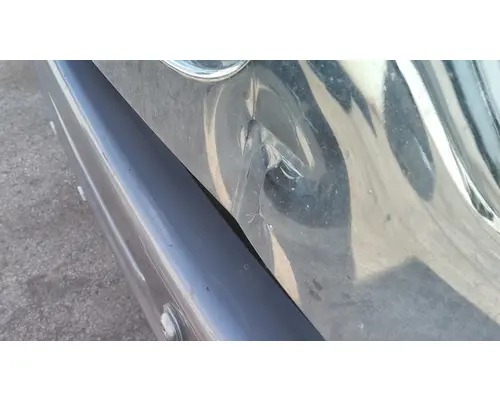 INTERNATIONAL 4400 HOOD