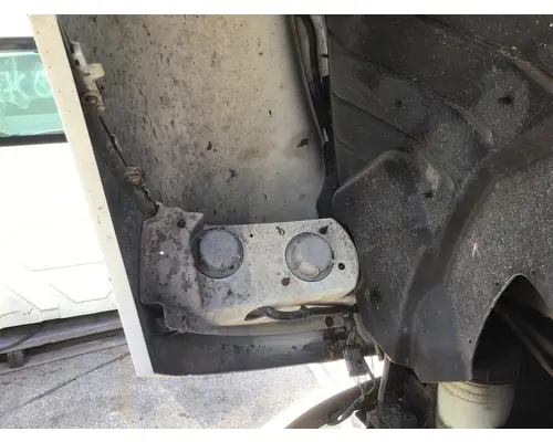 INTERNATIONAL 4400 HOOD