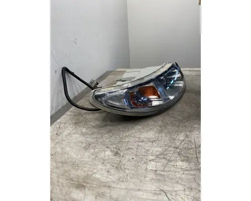 INTERNATIONAL 4400 Headlamp Assembly