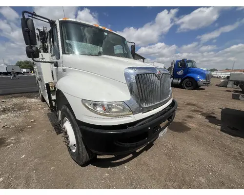 INTERNATIONAL 4400 Headlamp Assembly