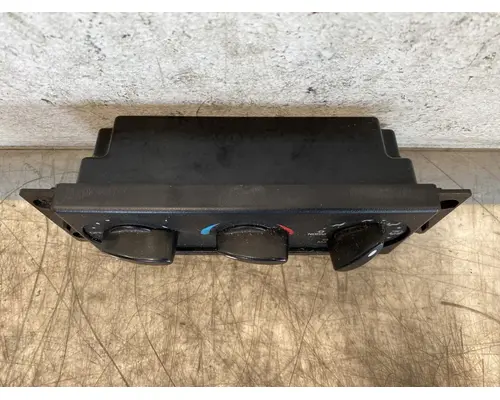 INTERNATIONAL 4400 Heater or Air Conditioner Parts, Misc.