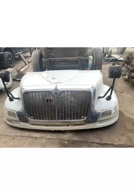 INTERNATIONAL 4400 Hood