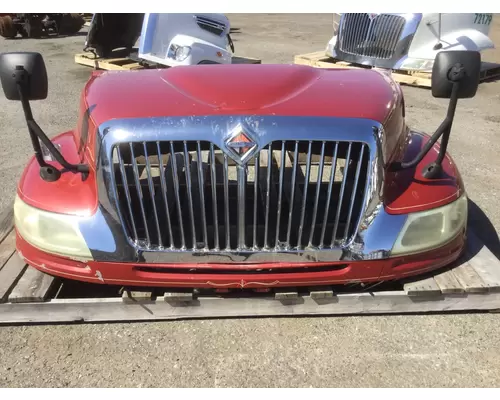 INTERNATIONAL 4400 Hood