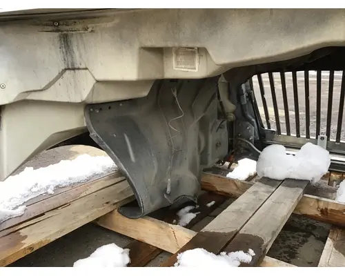 INTERNATIONAL 4400 Hood