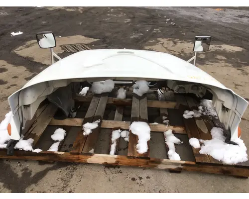 INTERNATIONAL 4400 Hood