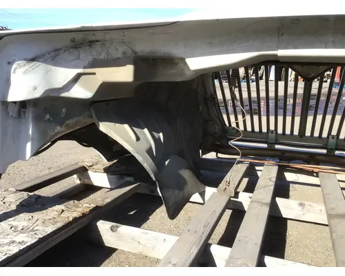 INTERNATIONAL 4400 Hood