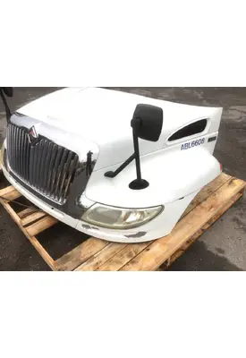 INTERNATIONAL 4400 Hood
