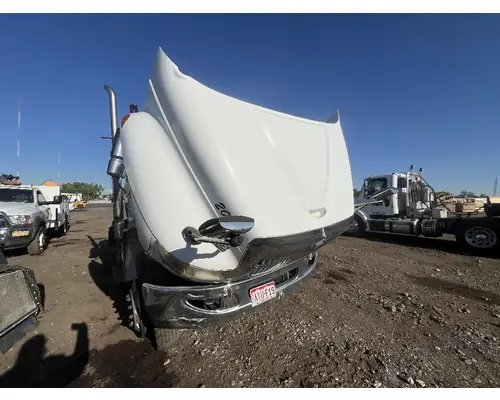 INTERNATIONAL 4400 Hood