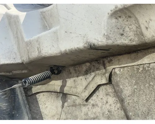 INTERNATIONAL 4400 Hood