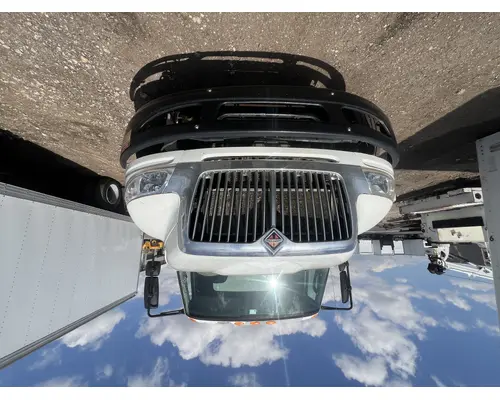 INTERNATIONAL 4400 Hood