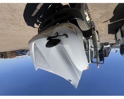 INTERNATIONAL 4400 Hood
