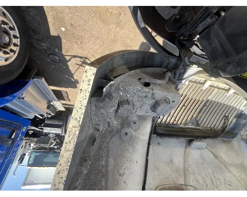 INTERNATIONAL 4400 Hood