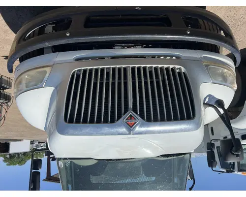 INTERNATIONAL 4400 Hood